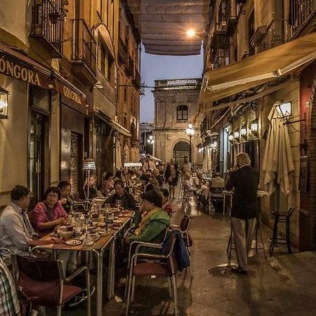 Atico Con Piscina Junto Catedral De Sevilla エクステリア 写真