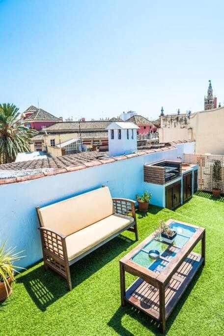 Atico Con Piscina Junto Catedral De Sevilla エクステリア 写真